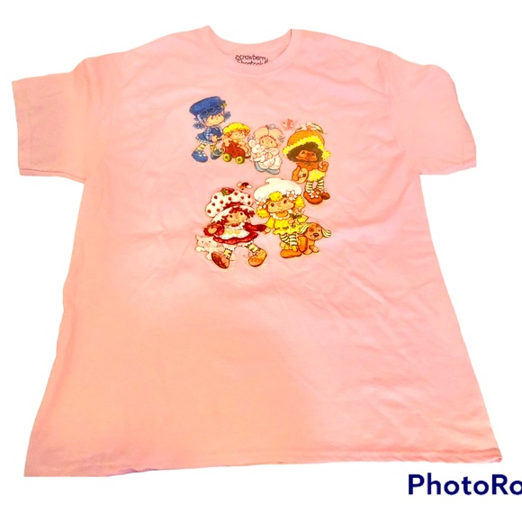 Hasbro Tops - 🍓Strawberry Shortcake and friends pink short sleeve t- shirt women’s size XL 🍓